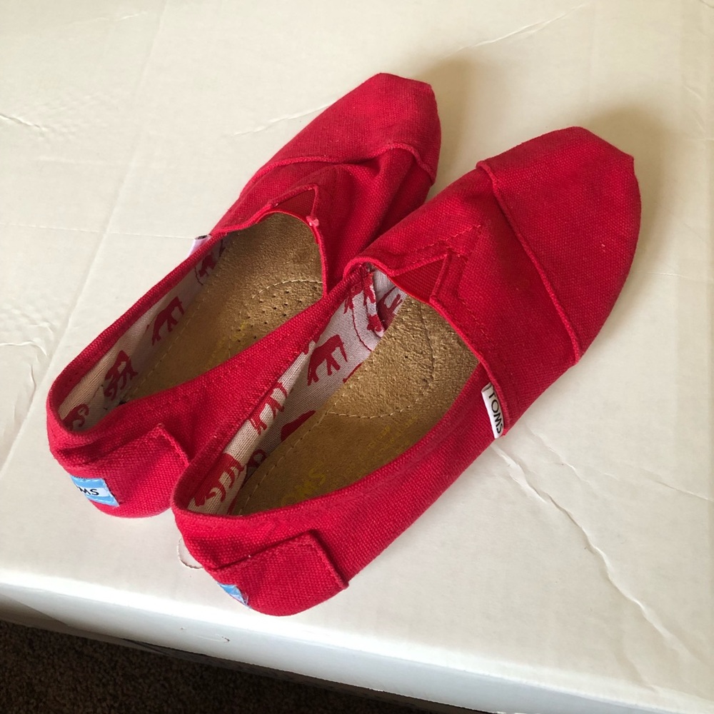 Red toms